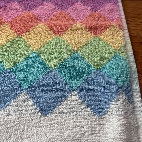 Vintage Rainbow Diamond Pattern Hand Towel St. Mary’s Fieldcrest Cotton - Picture 4 of 6